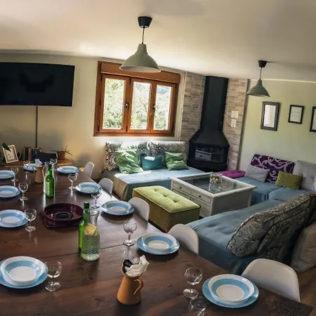 Holiday home La Naguada En Asturias Beloncio