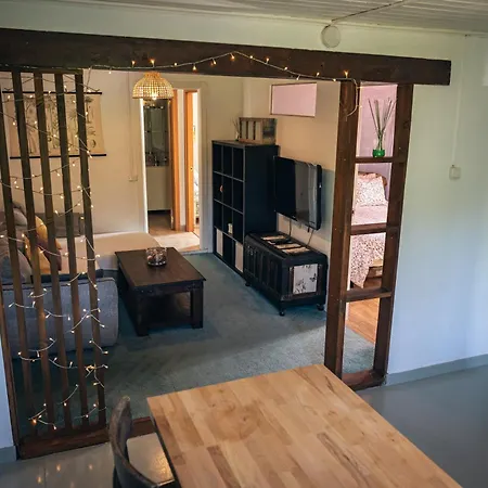 La Naguada En Asturias Holiday home Beloncio