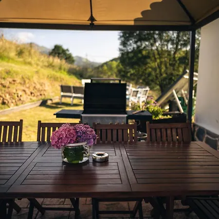 Casa Rural Para 18 Personas En Asturias Dom wakacyjny Beloncio